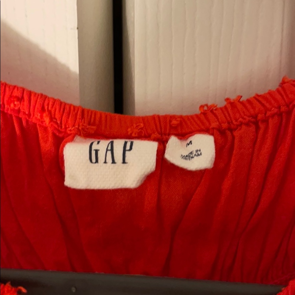 Gap Tank - Picture 2 of 2
